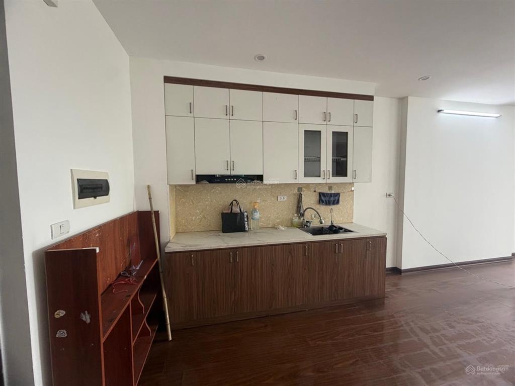 Bán chung cư homeland thượng thanh long biên 2 ngủ  60m2  4,2 tỷ