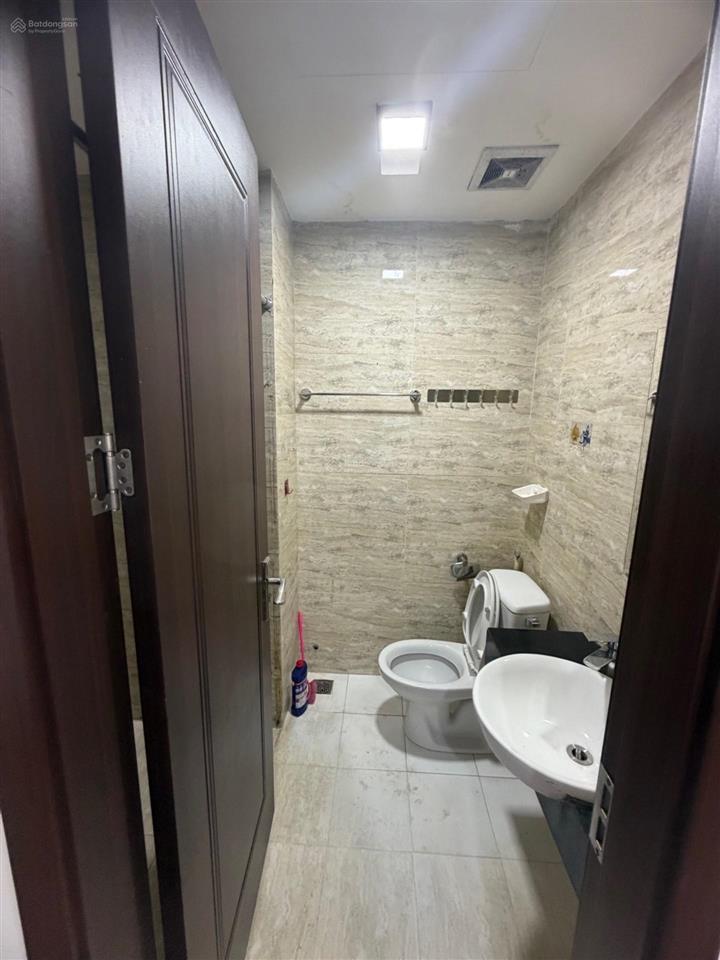 Bán chung cư homeland thượng thanh long biên 2 ngủ  60m2  4,2 tỷ