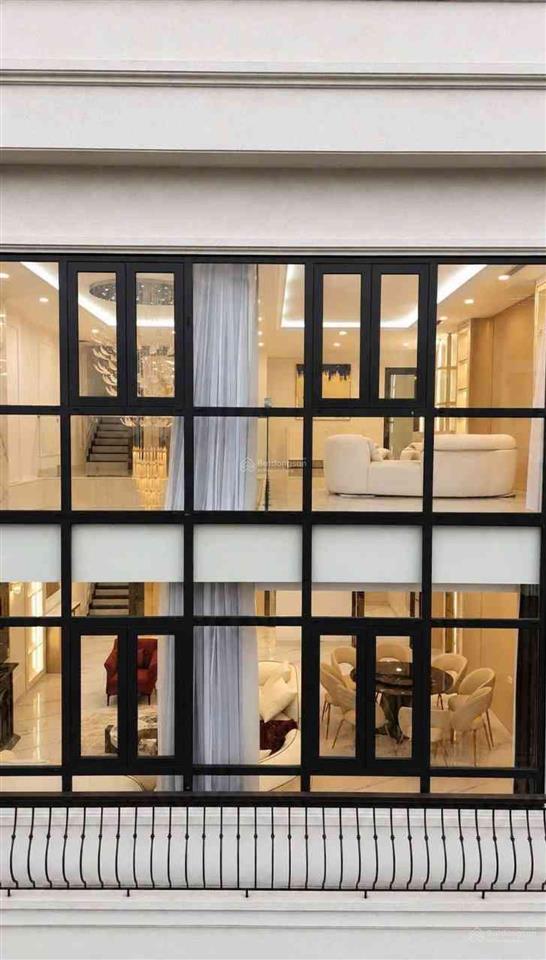 Siêu phẩm hoa hậu nguyễn sơn  7 tầng thang máy  vỉa hè ô tô tránh  90m2  36 tỷ