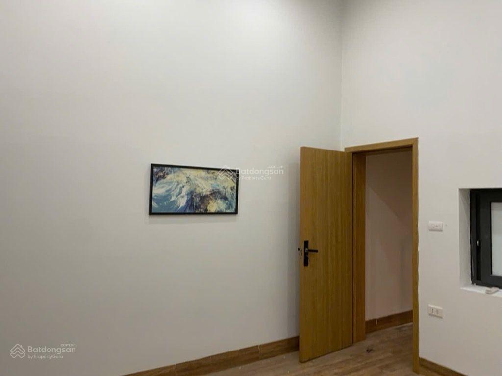 Nhà mặt phố hoa lâm kinh doanh đỉnh, gần phố ngô gia tự  110m2  23,75 tỷ