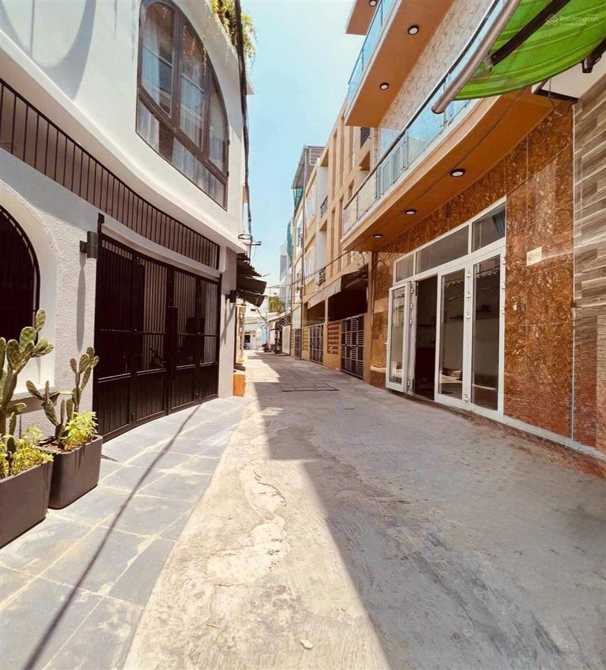 Chỉ 6,x tỷ nhà chính chủ xây ở đẹp có dòng tiền cho thuê 12tr/tháng. nhà 3 mê lệch, pháp lý chuẩn