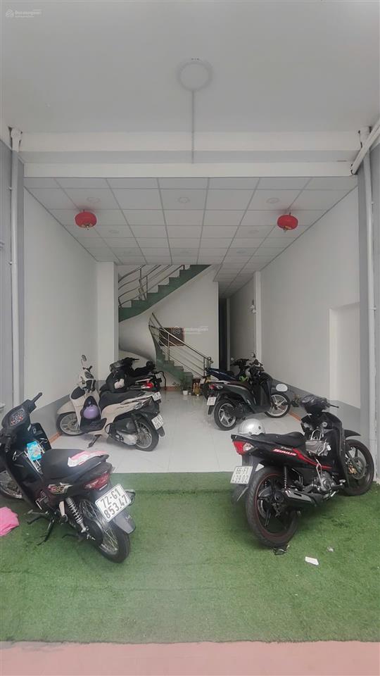 108m2  đường xe hơi  lê ngã, âu cơ  hđ thuê 50tr/th