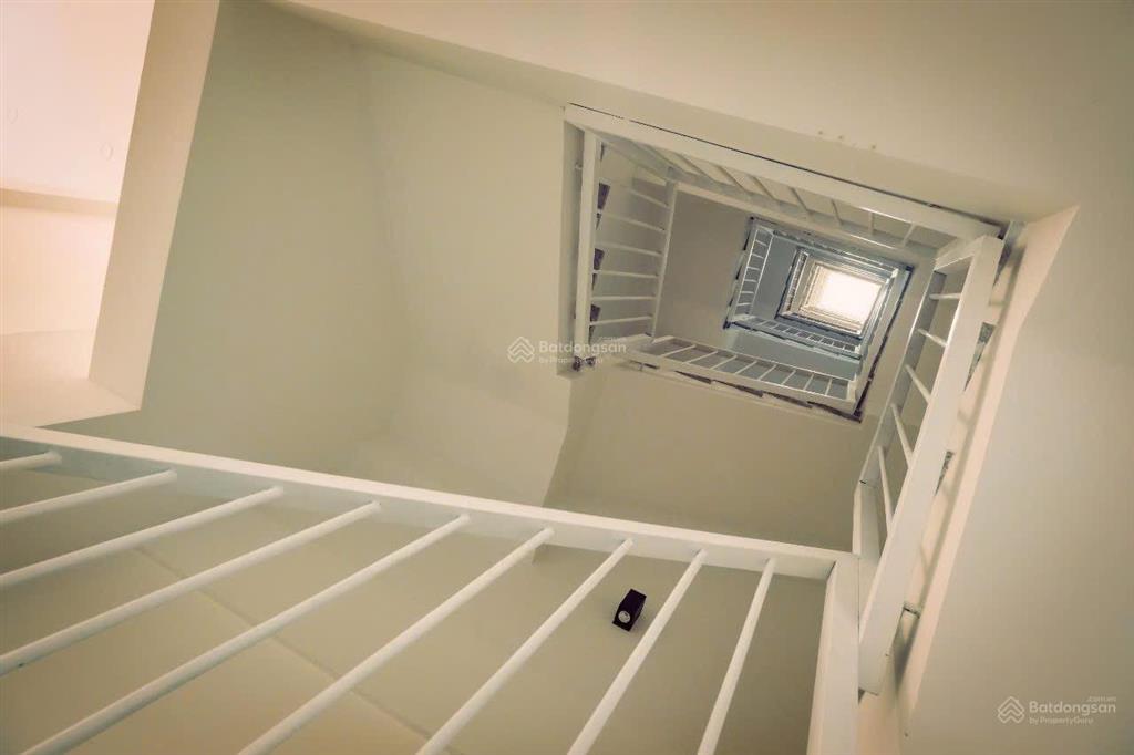 Mặt tiền lạc long quân [75m2 x 8 tầng] thang máy  hđ thuê 65tr