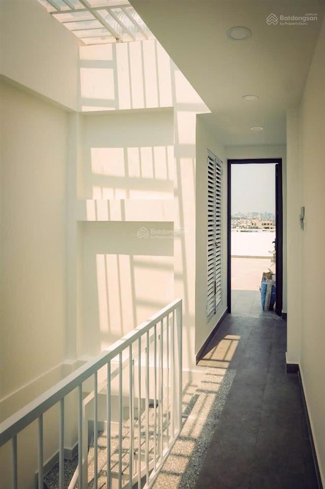 Mặt tiền lạc long quân [75m2 x 8 tầng] thang máy  hđ thuê 65tr