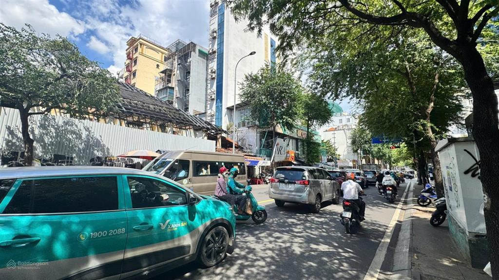 31 x 47m 1498m2 đất mặt tiền hai bà trưng, p. bến nghé (1,5 tỷ/m2)