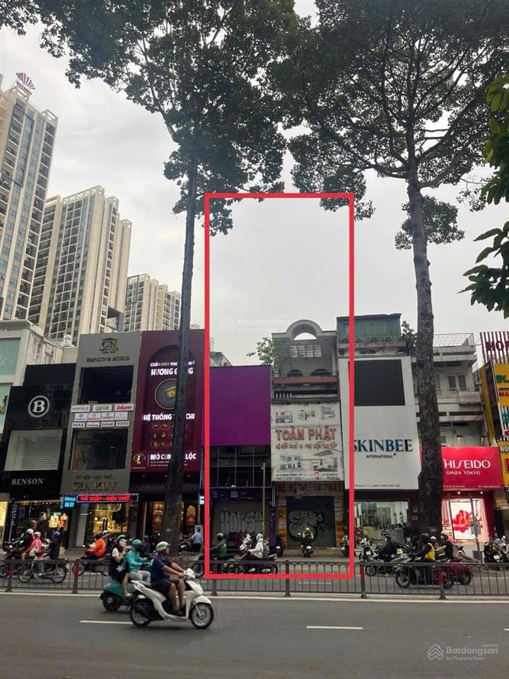 Mặt tiền 3 tháng 2, quận 10  8,4x27m (đối diện vincom)