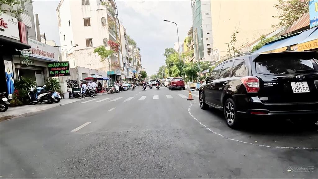 876m2 đất 2 mặt tiền đa kao quận 1  15m x 55m
