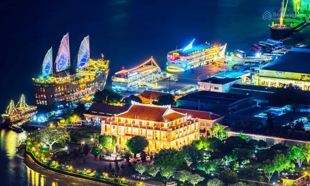 Bán nhà mặt tiền hàm nghi quận 1  342,5m2 ngang 22,6m (đất lâu dài)