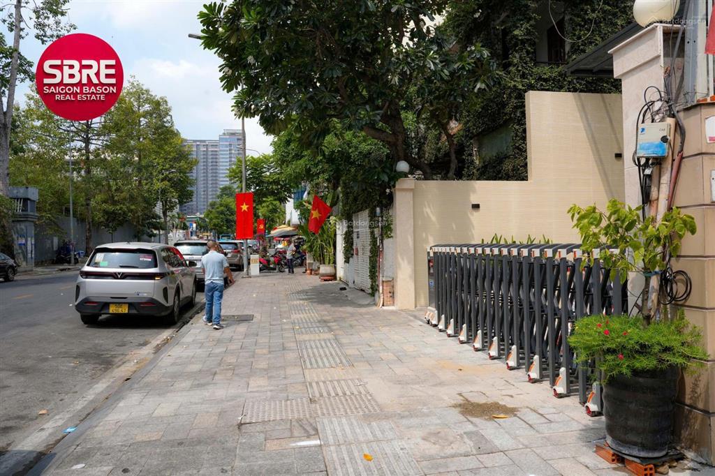 Bán đất 14bis nguyễn đình chiểu, quận 1 (đường 2 chiều) 13,3/16m x 24,9m = 366m2