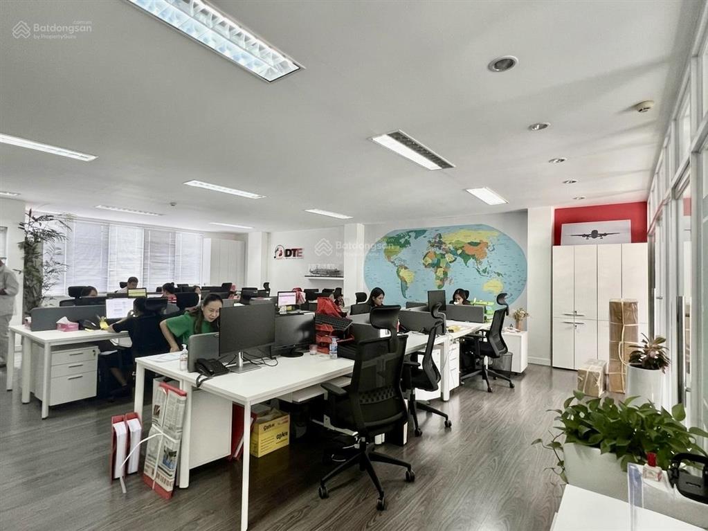 Bán building mặt tiền 307b nguyễn văn trỗi.
11 x 20m  1 hầm 10 tầng