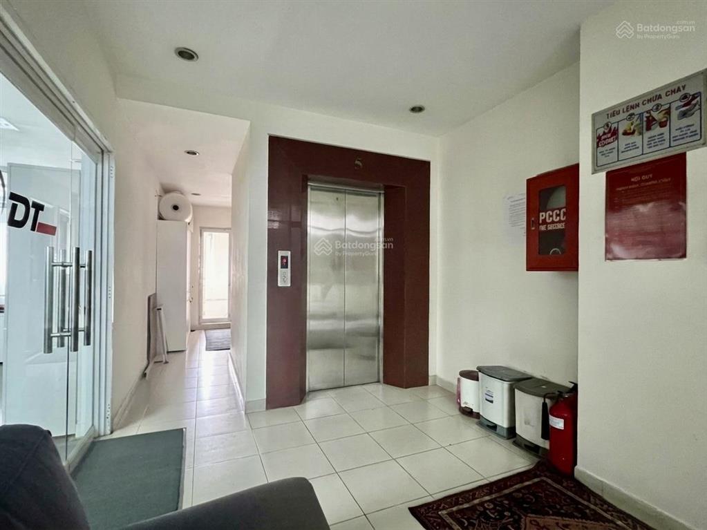 Bán building mặt tiền 307b nguyễn văn trỗi.
11 x 20m  1 hầm 10 tầng