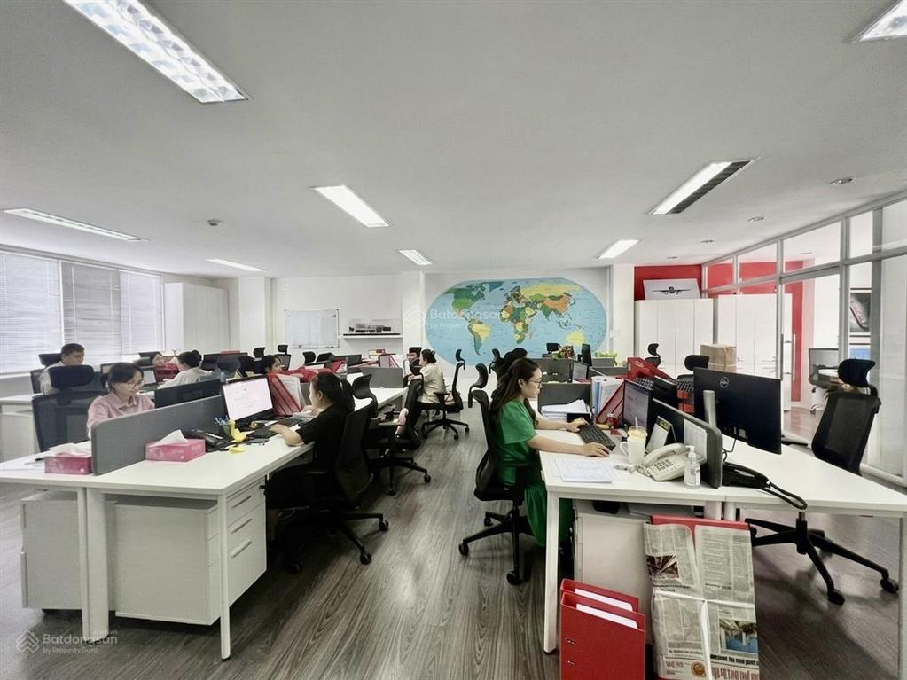 Bán building mặt tiền 307b nguyễn văn trỗi.
11 x 20m  1 hầm 10 tầng