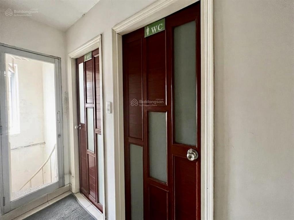 Bán building mặt tiền 307b nguyễn văn trỗi.
11 x 20m  1 hầm 10 tầng