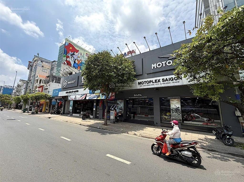 1185m2 mặt tiền cộng hòa, ga t3 [28 x 39]
