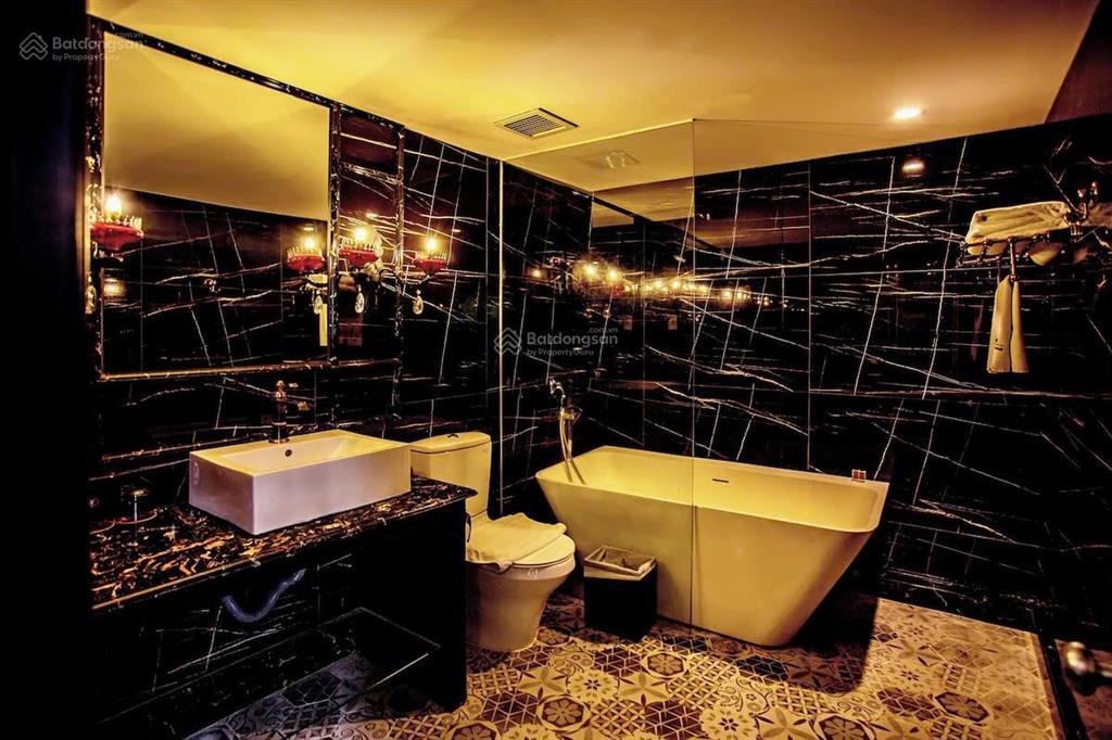 Bán khách sạn california saigon 4* thủ khoa huân bến thành quận 1 (103 phòng)