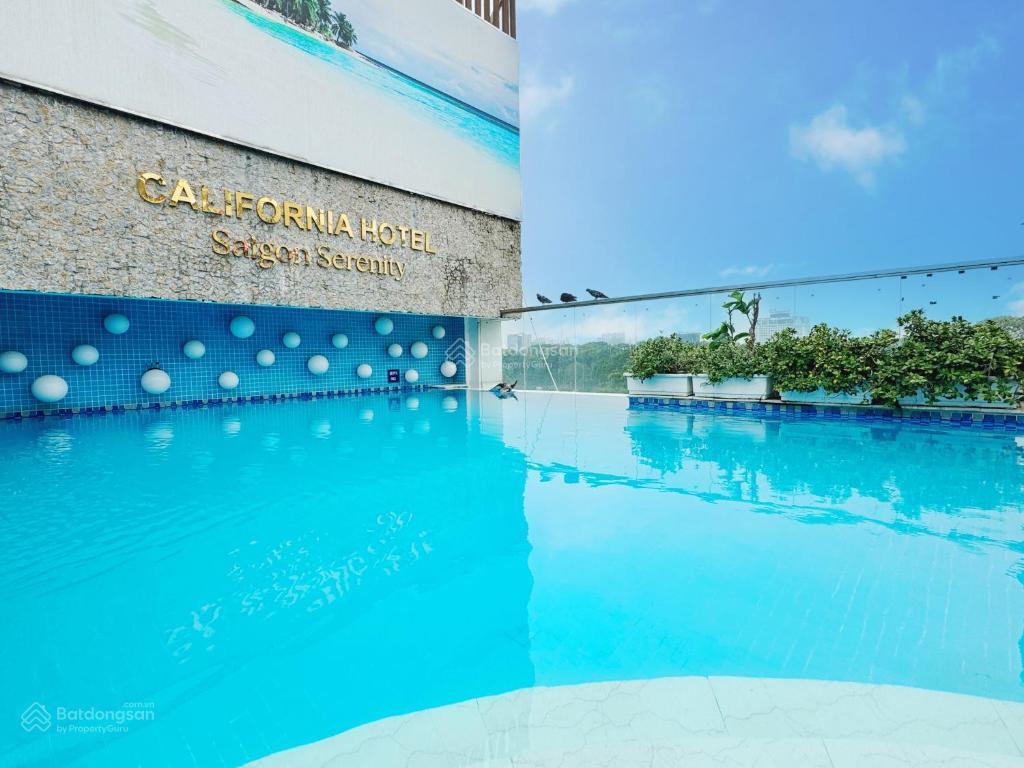 Bán khách sạn california saigon 4* thủ khoa huân bến thành quận 1 (103 phòng)