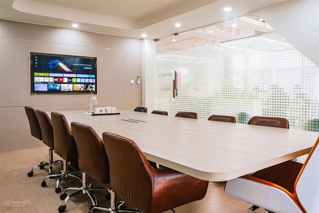 230f pasteur, p. võ thị sáu [569m2] 21,3m x 27m  hđt 181 triệu/th