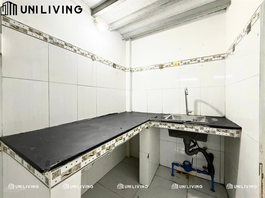 Trống sẵn duplex rộng 30m2 ngay lã xuân oai  lê văn việt  ở được tối đa 4 người 4 xe