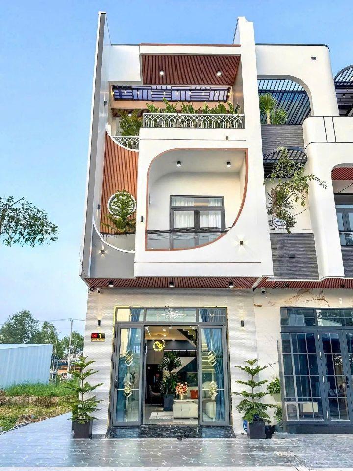 Nhà Phố Bình Dương_8x30M_3,3 Tỷ_Ở Ngay_Pháp Lý Đầy Đủ