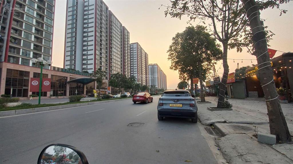 Khai sơn town, đường 13m, vỉa hè, kinh doanh đa ngành, mt 5m, 77m2x6t, 22 tỷ 0976 285 ***