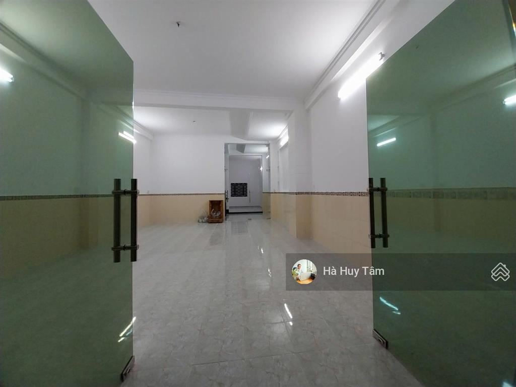 Giá tốt đây ạ chỉ 20 tỷ! bán nhà 4 tầng đường 30m huy cận nối dài kdc khang điền, gia hòa quận 9