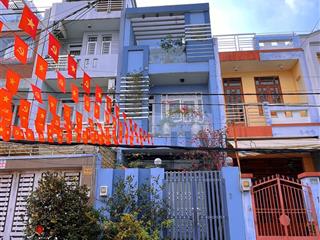 Nhà đẹp 2 tầng đối diện mega bình phú  56m2 (4m x 14m)  9,x tỷ