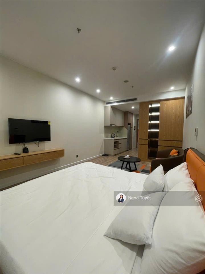 Cc cho thuê căn studio view nhạc nước tầng 15 giá chỉ 6tr/tháng chung cư icon 40. e 0397 390 ***