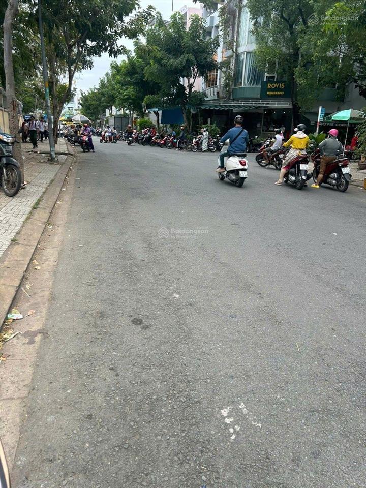 (nhà bè) chủ cần tiền trong tết bán gấp mặt tiền đào sư tích ngang 6m  250m2  chỉ 17,5 tỷ