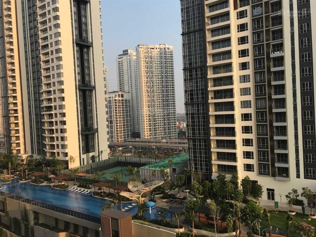 Hot! giao dịch nhanh 3pn 130m2 full nội thất giá chỉ 18 tỷ khách thiện chí có thương lượng