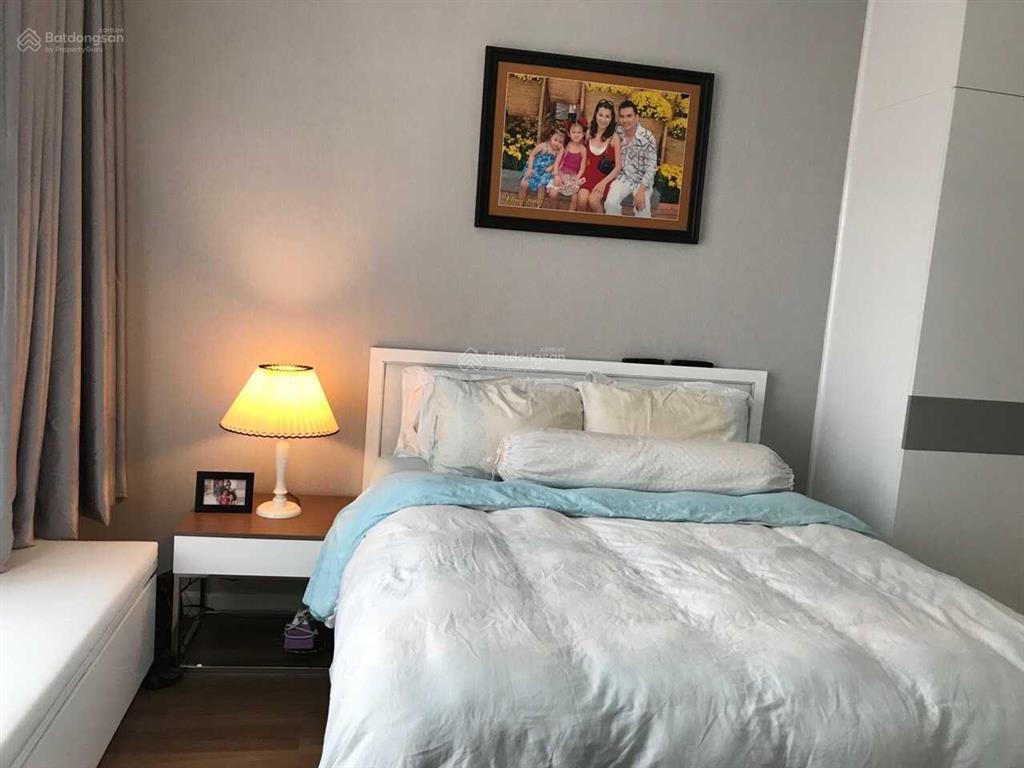 Hot! giao dịch nhanh 3pn 130m2 full nội thất giá chỉ 18 tỷ khách thiện chí có thương lượng