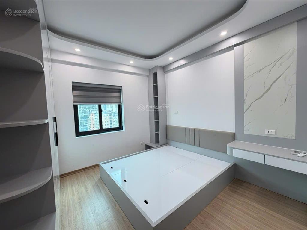 Bán căn hộ ngay cạnh công viên thanh xuân giá chỉ 5,8 tỉ, nội thất mới tinh