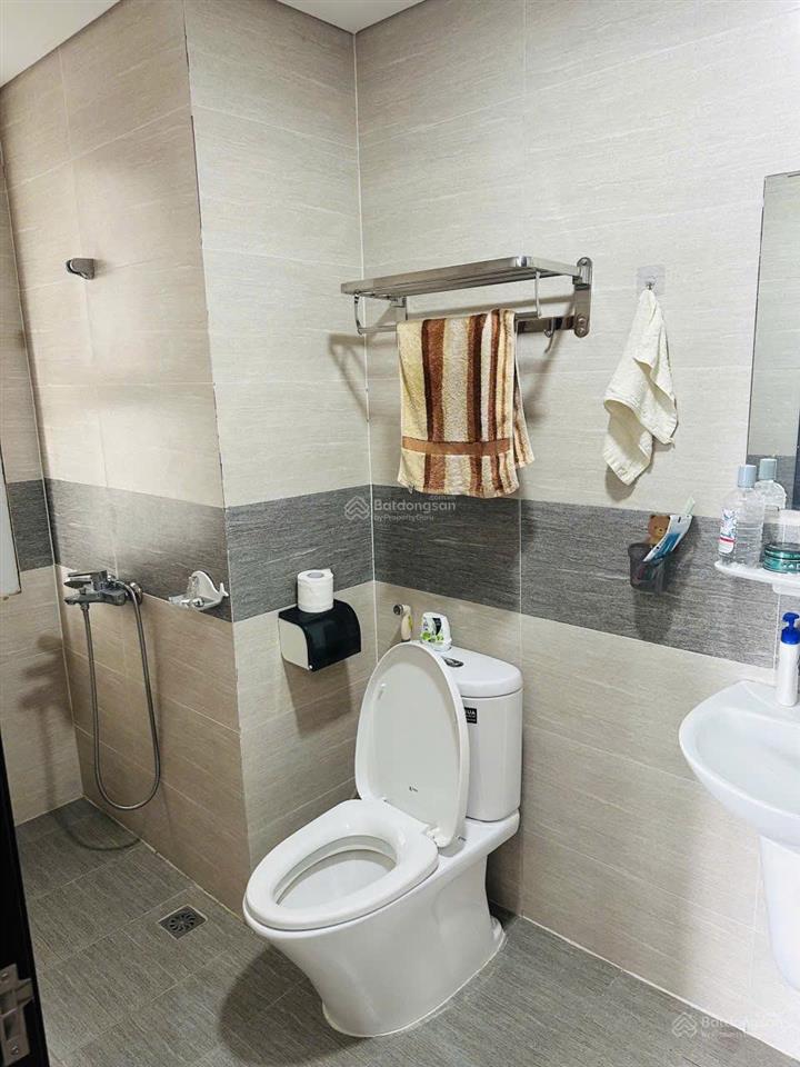 Cho thuê căn hộ 2pn tại 90 nguyễn tuân giá 14tr/tháng