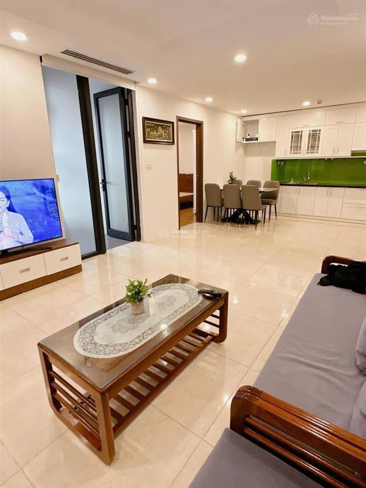 Bán căn hộ tại hà nội center point lê văn lương 3pn giá 10,4 tỉ (giá thật )