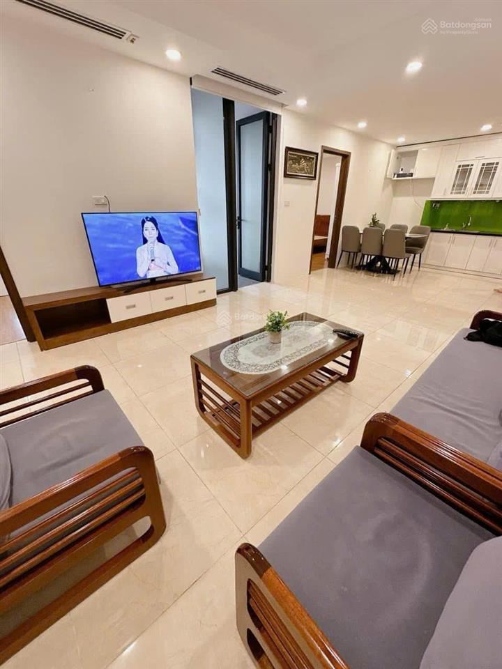 Bán căn hộ tại hà nội center point lê văn lương 3pn giá 10,4 tỉ (giá thật )