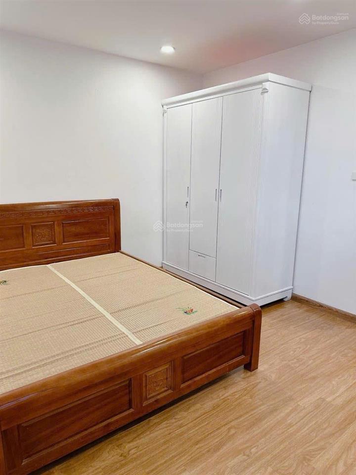 Bán căn hộ tại hà nội center point lê văn lương 3pn giá 10,4 tỉ (giá thật )