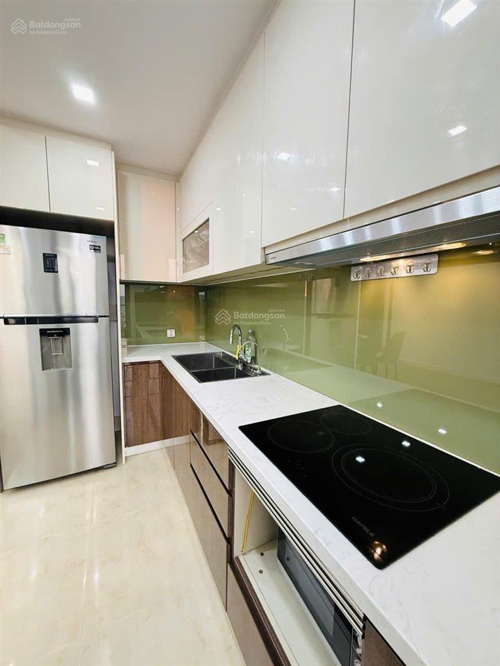 Bán căn hộ 75m tại nguyễn huy tưởng giá 6,7 tỉ, sẵn sổ, giá thật