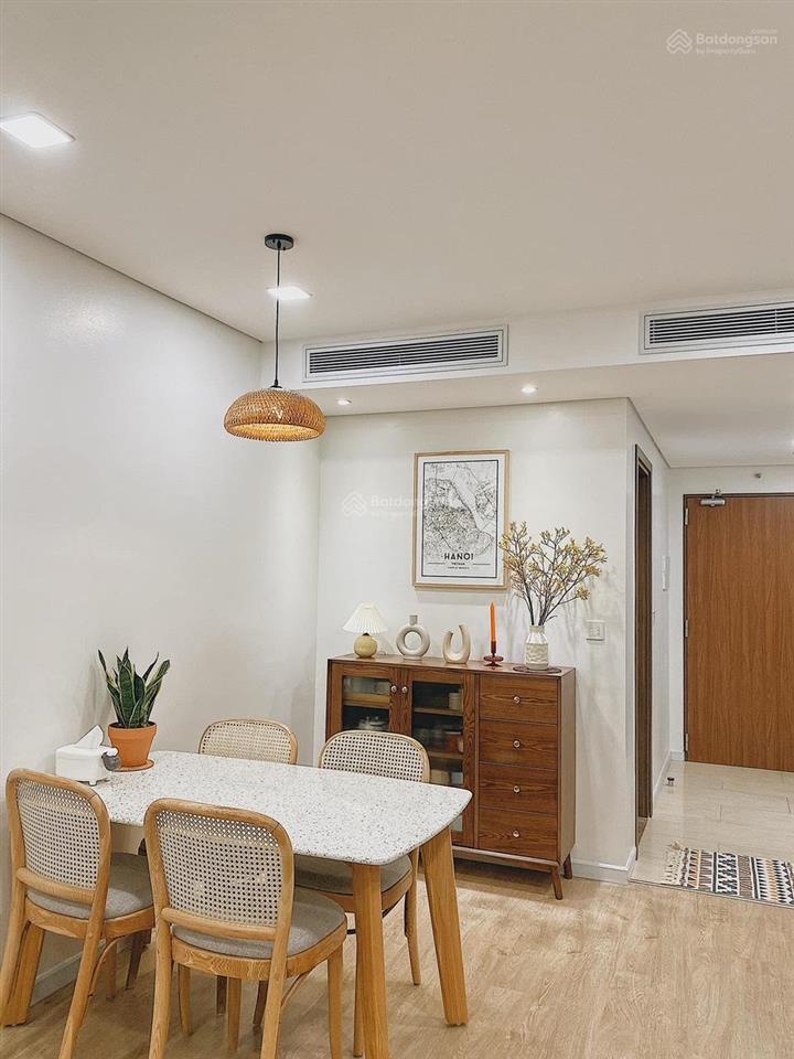 Chính chủ gửi bán căn hộ 2pn rivera park 69 vũ trọng phụng giá 7,9 tỉ