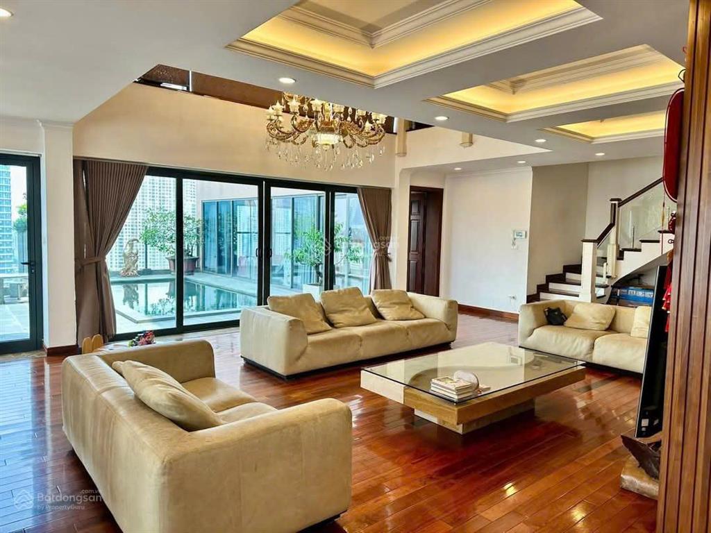 Penhouse 230m tại thanh xuân giá chỉ 86tr/m