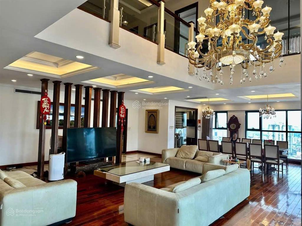 Penhouse 230m tại thanh xuân giá chỉ 86tr/m