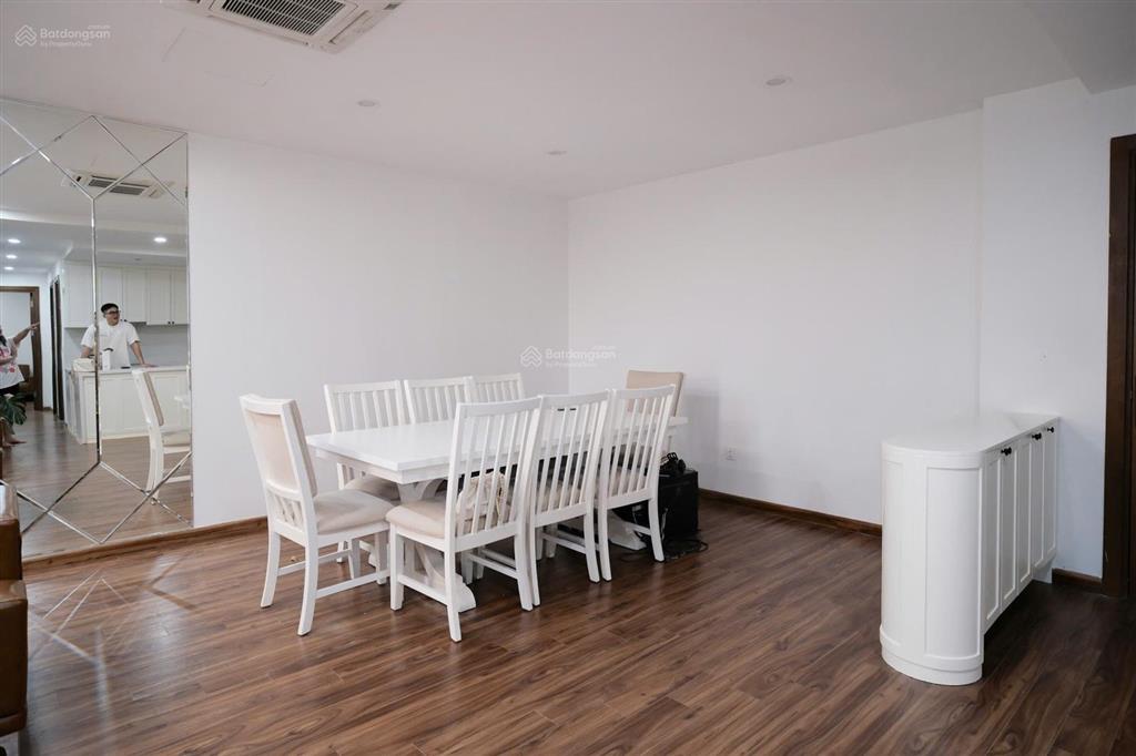 Cho thuê căn hộ 4pn 130m² tại golden palm, giá 19,5tr/tháng
