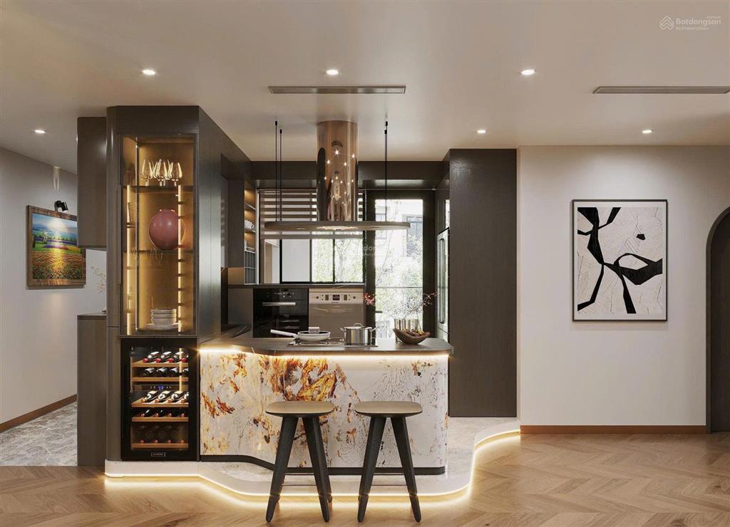 Bán căn hộ 3pn rộng 145m tại brg lê văn lương