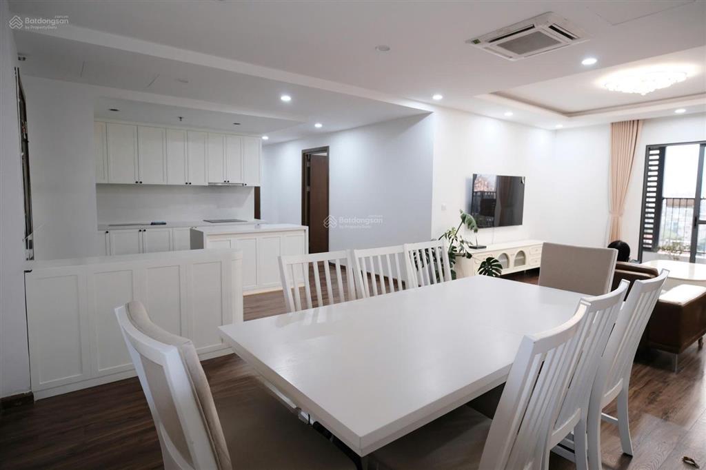 106tr/m căn hộ 3pn tại golden palm 21 lê văn lương