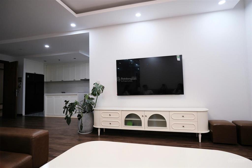106tr/m căn hộ 3pn tại golden palm 21 lê văn lương