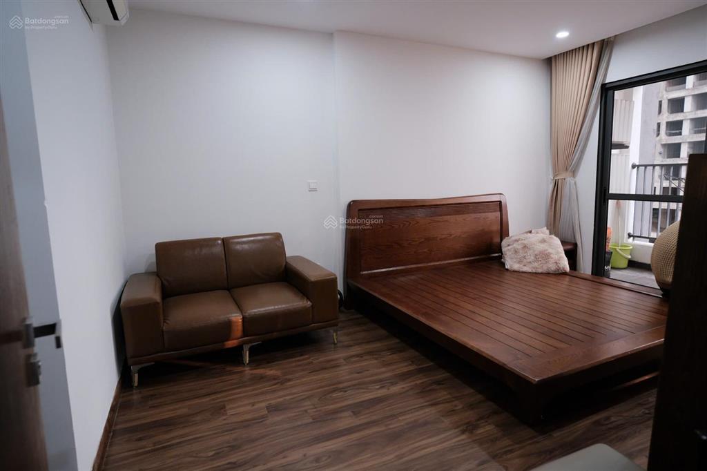 106tr/m căn hộ 3pn tại golden palm 21 lê văn lương