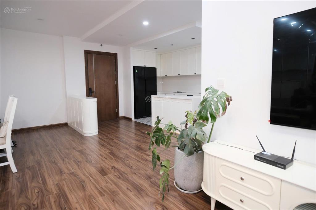 106tr/m căn hộ 3pn tại golden palm 21 lê văn lương