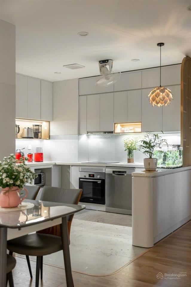 (việt đức complex) bán căn hộ 3pn siêu rộng 137,4m giá 9 tỷ