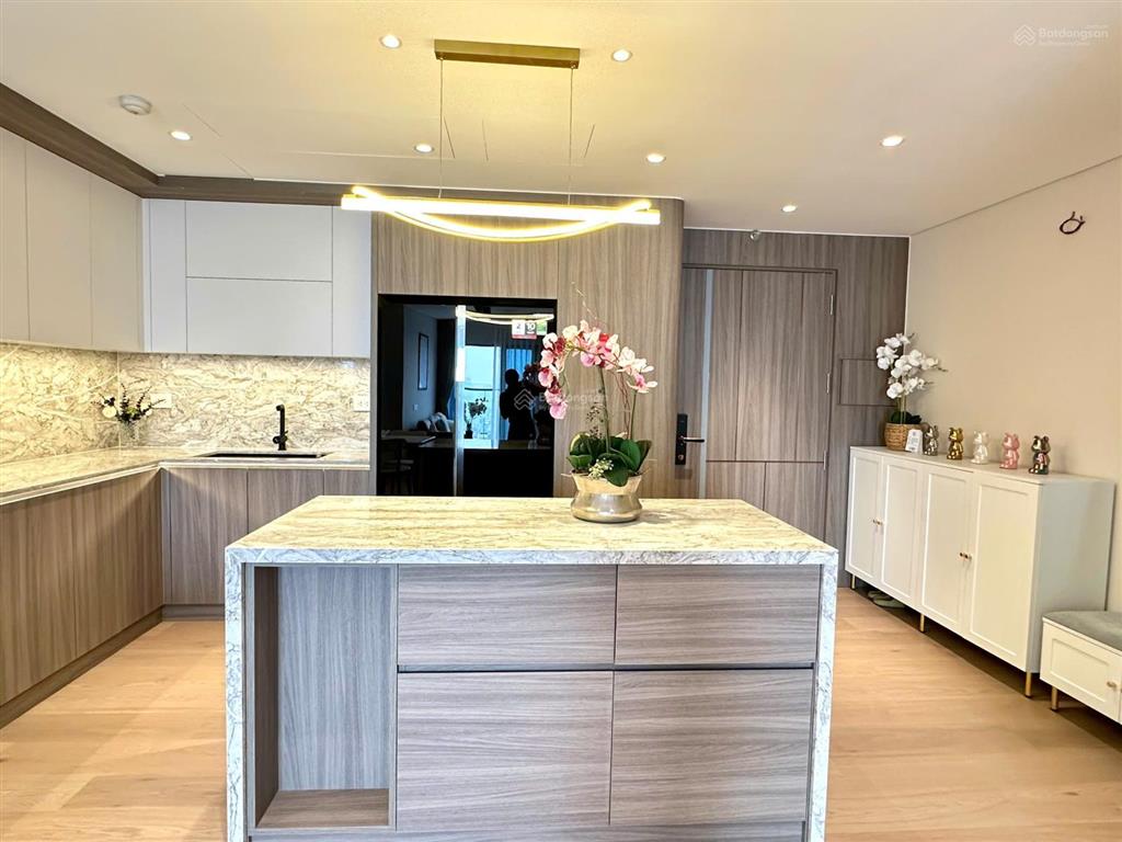 Cho thuê căn hộ 3pn tại 90 nguyễn tuân, giá 17tr