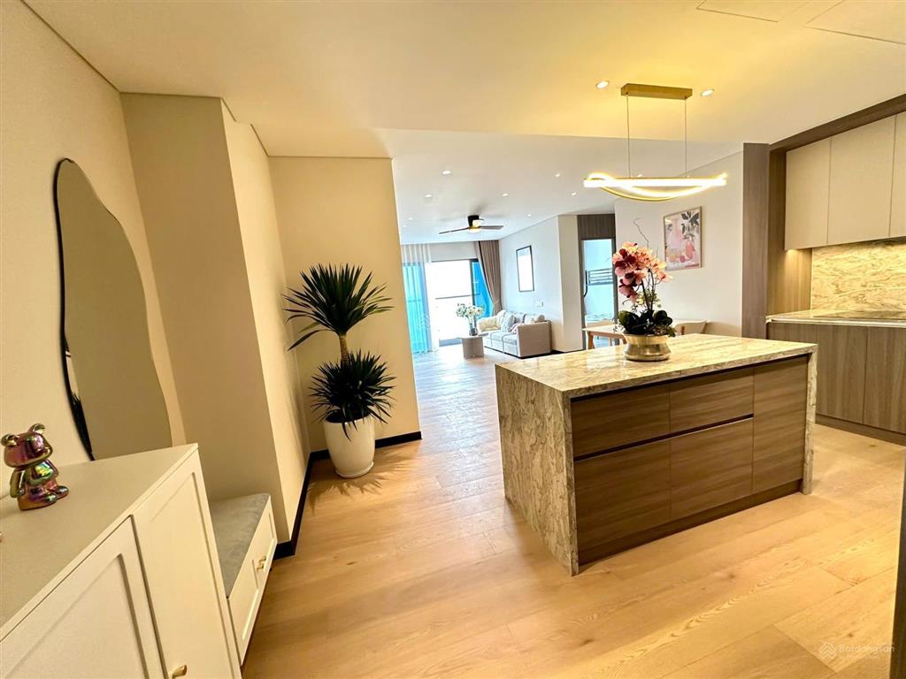 Cho thuê căn hộ 3pn tại 90 nguyễn tuân, giá 17tr