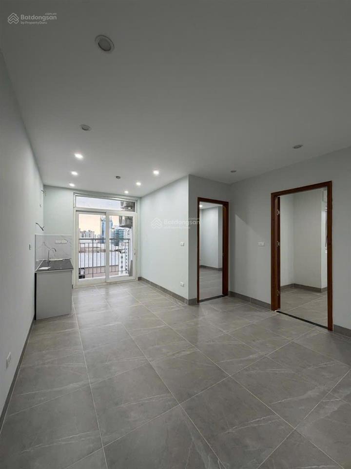 Cho thuê căn hộ 105m giá 13tr tại nguyễn huy tưởng