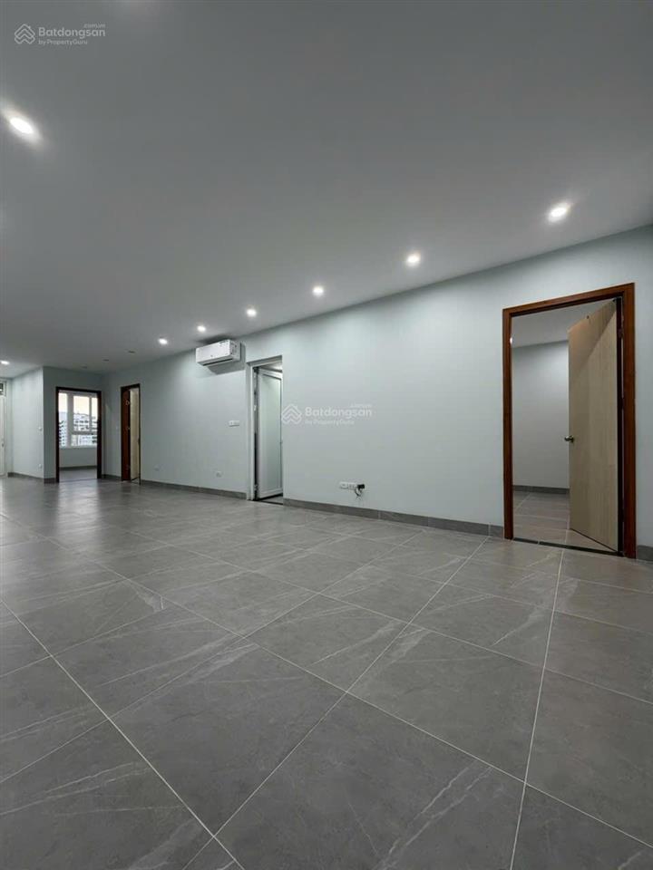 Cho thuê căn hộ 105m giá 13tr tại nguyễn huy tưởng